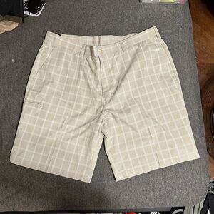 Men’s Grand Slam Performance Dress Shorts Size 40